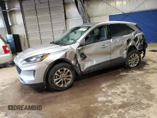 2021 Ford Escape SE z VIN 1FMCU9G6XMUA23439, wystawiony jako Copart lot #58181275 z przebiegiem 42 349 mil mil oraz Szkoda całkowita • Salvage title. Historia ofert i sprzedaży dostępna na DreamBid. Obrazek 1.