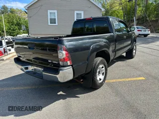 2009 Toyota Tacoma z VIN 5TEUU42N79Z618399, wystawiony jako Copart lot #56635095 z przebiegiem 116 982 mil mil oraz Czysty tytuł • Clean title. Historia ofert i sprzedaży dostępna na DreamBid. Obrazek 3.