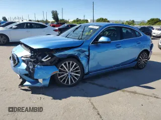 2020 BMW 2 Series 228i xDrive with VIN WBA73AK08L7F96625, listed as a Copart auction lot 72366563 with 37,279 mi miles. Bid and sale history available at carsss.com. Image 1.