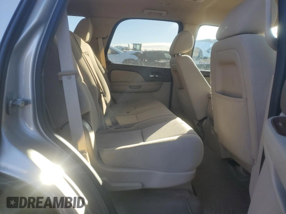 2013 Chevrolet Tahoe LS z VIN 1GNSKAE07DR129539, wystawiony jako Copart lot #86655974 z przebiegiem 120 655 mil mil oraz Szkoda całkowita • Salvage title. Historia ofert i sprzedaży dostępna na DreamBid. Obrazek 12.