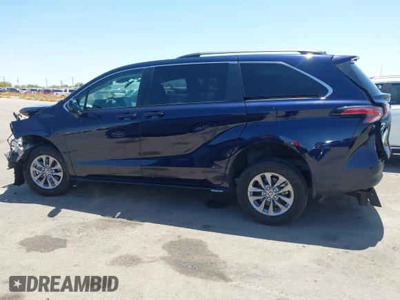 2022 Toyota Sienna LE z VIN 5TDKRKEC0NS101136, wystawiony jako IAAI lot #42141395 z przebiegiem 38 278 mil mil oraz . Historia ofert i sprzedaży dostępna na DreamBid. Obrazek 14.
