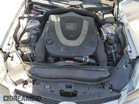 2009 Mercedes-Benz SL 550 z VIN WDBSK71F09F143733, wystawiony jako Copart lot #69045444 z przebiegiem 114 251 mil mil oraz Szkoda całkowita • Salvage title. Historia ofert i sprzedaży dostępna na DreamBid. Obrazek 11.