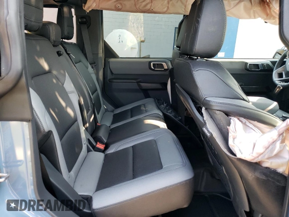 2024 Ford Bronco Black Diamond z VIN 1FMDE1BH2RLA55715, wystawiony jako Copart lot #69823114 z przebiegiem 1 476 mil mil oraz Szkoda całkowita • Salvage title. Historia ofert i sprzedaży dostępna na DreamBid. Obrazek 11.