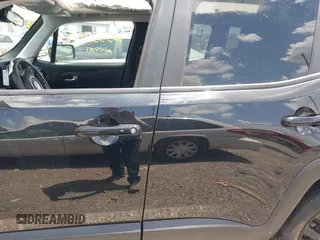 2018 Jeep Renegade Latitude with VIN ZACCJBBB2JPH59443, listed as a IAAI auction lot 42555557 with 66,689 mi miles and . Bid and sale history available at DreamBid. Image 14.