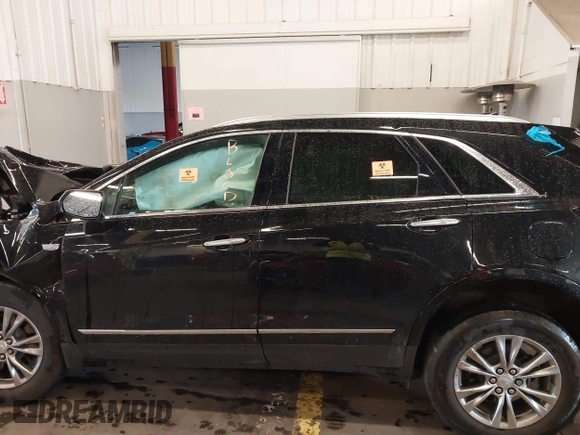 2021 Cadillac XT5 AWD Premium Luxury with VIN 1GYKNDR48MZ193453, listed as a IAAI auction lot 41249091 with 1 mi miles. Bid and sale history available at carsss.com. Image 14.