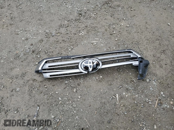 2021 Toyota Land Cruiser z VIN JTMCY7AJ6M4099198, wystawiony jako Copart lot #52109275 z przebiegiem 34 602 mil mil oraz Szkoda całkowita • Salvage title. Historia ofert i sprzedaży dostępna na DreamBid. Obrazek 13.