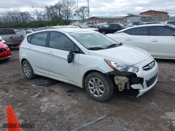 2013 Hyundai Accent GL with VIN KMHCT5AEXDU068215, listed as a IAAI auction lot 41922280 with 159,978 mi miles. Bid and sale history available at carsss.com. Image 13.