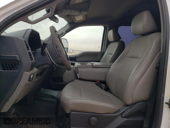 2022 Ford F-350 XL with VIN 1FD8W3HT5NEC92798, listed as a Copart auction lot 47594505 with 98,801 mi miles and Clean Title. Bid and sale history available at DreamBid. Image 7.
