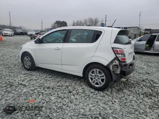 2020 Chevrolet Sonic LT with VIN 1G1JG6SB5L4125891, listed as a Copart auction lot 48792155 with 113,473 mi miles and Salvage Title. Bid and sale history available at DreamBid. Image 2.