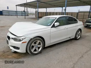 2013 BMW 3 Series 328i xDrive z VIN WBA3B3C51DF540084, wystawiony jako Copart lot #56930105 z przebiegiem 117 567 mil mil oraz Szkoda całkowita • Salvage title. Historia ofert i sprzedaży dostępna na DreamBid. Obrazek 1.
