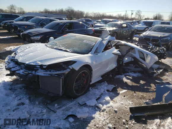 2021 Chevrolet Corvette 2LT with VIN 1G1YB3D40M5111256, listed as a Copart auction lot 39288584 with 0 mi miles. Bid and sale history available at carsss.com. Image 1.