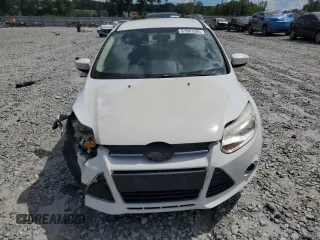 2012 Ford Focus SE with VIN 1FAHP3F2XCL406031, listed as a Copart auction lot 61961385 with 165,343 mi miles and Salvage title. Bid and sale history available at DreamBid. Image 5.