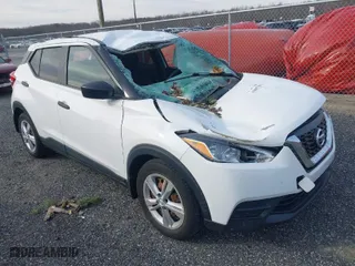 2020 Nissan Kicks S with VIN 3N1CP5BV3LL534439, listed as a IAAI auction lot 41607101 with NaN miles. Bid and sale history available at carsss.com. Image 1.