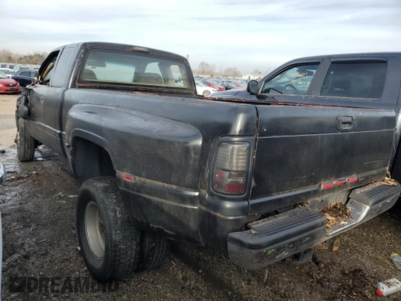 1998 Dodge Ram 3500 with VIN 1B7MF3362WJ231356, listed as a Copart auction lot 42594415 with 273,855 mi miles and Salvage Title. Bid and sale history available at carsss.com. Image 2.