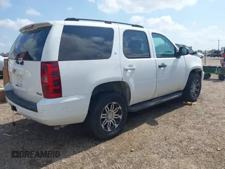 2007 Chevrolet Tahoe LT z VIN 1GNFC13047R219432, wystawiony jako IAAI lot #42410268 z przebiegiem 268 151 mil mil oraz . Historia ofert i sprzedaży dostępna na DreamBid. Obrazek 4.