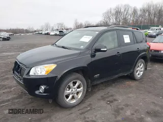 2010 Toyota RAV4 Ltd with VIN JTMDF4DV3AD026843, listed as a IAAI auction lot 41853585 with 193,209 mi miles. Bid and sale history available at carsss.com. Image 17.