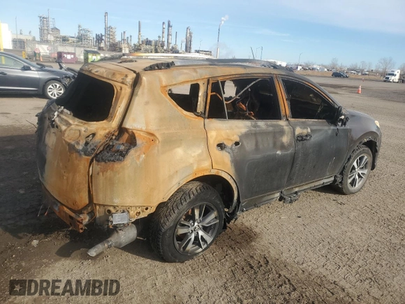 2018 Toyota RAV4 XLE z VIN 2T3RFREV4JW767488, wystawiony jako Copart lot #78574824 z przebiegiem Nie podano mil oraz Nie do naprawy • Non repairable. Historia ofert i sprzedaży dostępna na DreamBid. Obrazek 3.