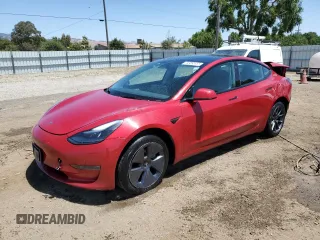 2022 Tesla Model 3 Long Range z VIN 5YJ3E1EB5NF297659, wystawiony jako Copart lot #59545895 z przebiegiem 36 487 mil mil oraz Czysty tytuł • Clean title. Historia ofert i sprzedaży dostępna na DreamBid. Obrazek 1.