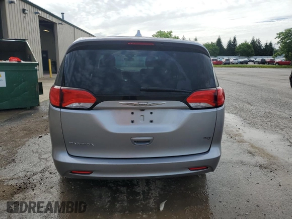 2017 Chrysler Pacifica Touring with VIN 2C4RC1DG7HR519429, listed as a Copart auction lot 60887595 with 109,311 mi miles and Salvage title. Bid and sale history available at DreamBid. Image 6.