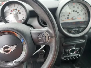 2011 MINI Hardtop with VIN WMWSU3C51BT183770, listed as a Copart auction lot 57337375 with 109,216 mi miles and Clean Title. Bid and sale history available at DreamBid. Image 9.
