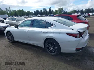 2024 Lexus ES 250 with VIN 58AD11D17RU012342, listed as a IAAI auction lot 42207023 with 12,930 mi miles and . Bid and sale history available at DreamBid. Image 15.