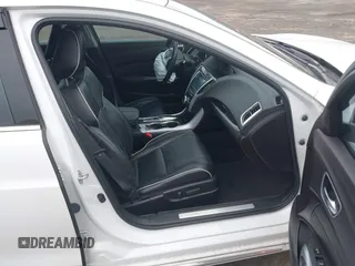 2018 Acura TLX w/Advance Pkg with VIN 19UUB3F70JA006640, listed as a IAAI auction lot 41706149 with 156,763 mi miles. Bid and sale history available at carsss.com. Image 5.