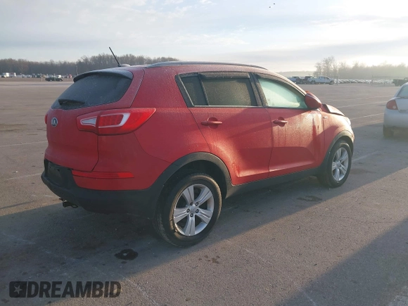 2013 Kia Sportage LX with VIN KNDPBCA29D7545542, listed as a IAAI auction lot 41863222 with Not Provided miles and . Bid and sale history available at carsss.com. Image 4.