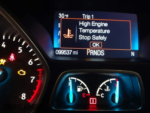 2017 Ford Escape SE with VIN 1FMCU0GD1HUC33119, listed as a IAAI auction lot 41884514 with 99,537 mi miles. Bid and sale history available at carsss.com. Image 15.