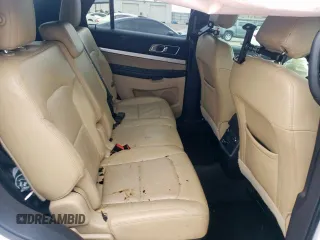 2017 Ford Explorer XLT z VIN 1FM5K7D81HGA26890, wystawiony jako Copart lot #60531395 z przebiegiem 139 008 mil mil oraz Szkoda całkowita • Salvage title. Historia ofert i sprzedaży dostępna na DreamBid. Obrazek 11.
