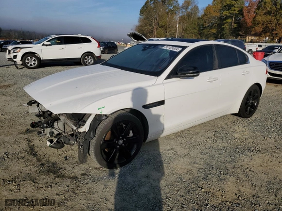 2017 Jaguar XE 25t Prestige with VIN SAJAE4BG7HA964643, listed as a Copart auction lot 80165604 with 78,242 mi miles and Salvage Title. Bid and sale history available at carsss.com. Image 1.