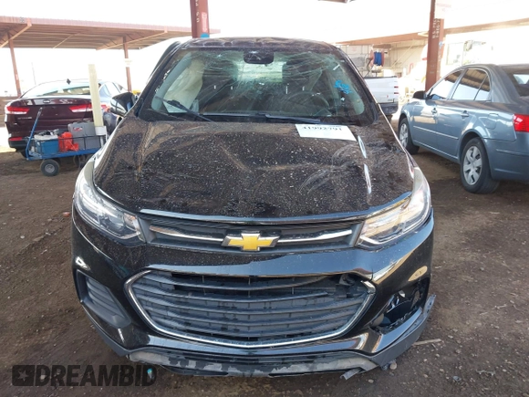 2018 Chevrolet Trax LS with VIN 3GNCJKSB0JL334237, listed as a IAAI auction lot 41992791 with 121,521 mi miles. Bid and sale history available at carsss.com. Image 6.