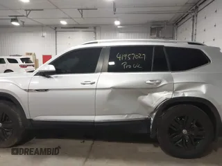 2018 Volkswagen Atlas 3.6L V6 SEL with VIN 1V2MR2CA5JC521172, listed as a IAAI auction lot 41957029 with 108,439 mi miles. Bid and sale history available at carsss.com. Image 14.