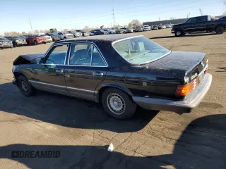 1985 Mercedes-Benz 300 SD with VIN WDBCB20D4FA171583, listed as a Copart auction lot 82440814 with 122,491 mi miles and Clean Title. Bid and sale history available at DreamBid. Image 2.