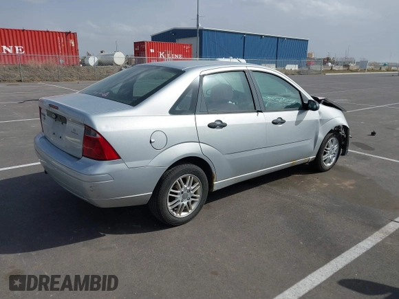 2007 Ford Focus S with VIN 1FAHP34N57W188274, listed as a IAAI auction lot 41753738 with Not Provided miles and . Bid and sale history available at carsss.com. Image 4.