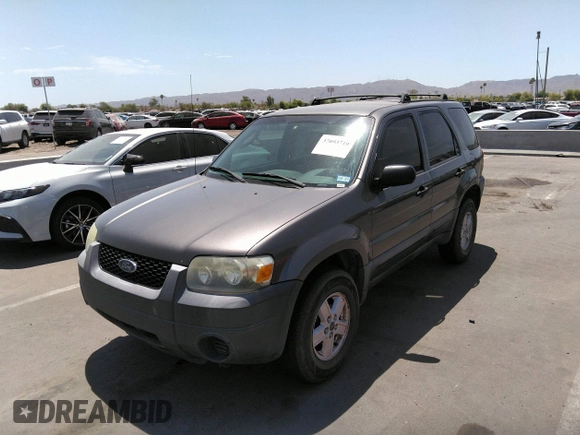 2006 Ford Escape XLS with VIN 1FMYU02Z66KA85731, listed as a IAAI auction lot 37093710 with 248,986 mi miles and . Bid and sale history available at DreamBid. Image 2.