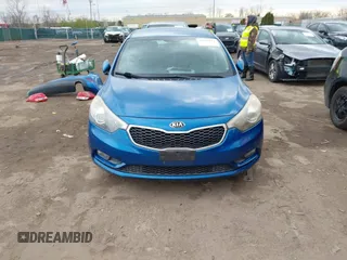 2015 Kia Forte 5-Door EX with VIN KNAFX5A85F5304442, listed as a IAAI auction lot 41886814 with 111,564 mi miles. Bid and sale history available at carsss.com. Image 13.