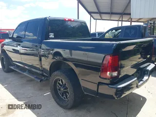 2014 Ram 1500 Express z VIN 1C6RR6KG5ES454063, wystawiony jako IAAI lot #42461593 z przebiegiem 118 090 mil mil oraz . Historia ofert i sprzedaży dostępna na DreamBid. Obrazek 14.