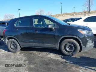 2018 Chevrolet Trax LS with VIN 3GNCJKSB1JL330732, listed as a IAAI auction lot 41739704 with 98,554 mi miles. Bid and sale history available at carsss.com. Image 13.