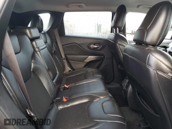 2019 Jeep Cherokee Latitude Plus with VIN 1C4PJMLB3KD306461, listed as a Copart auction lot 86721844 with 58,252 mi miles and Salvage Title. Bid and sale history available at carsss.com. Image 11.