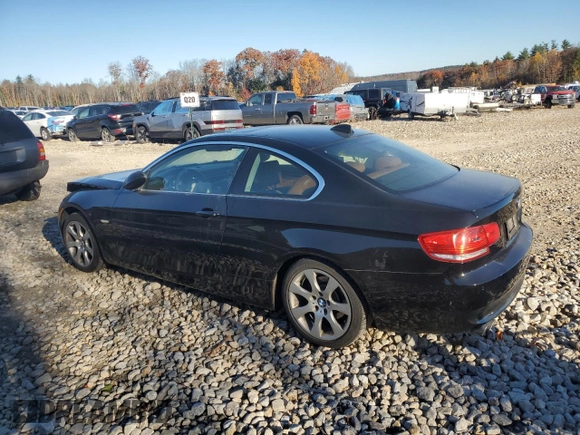 2008 BMW 3 Series 328xi z VIN WBAWV53578P079392, wystawiony jako Copart lot #77934964 z przebiegiem 140 381 mil mil oraz Szkoda całkowita • Salvage title. Historia ofert i sprzedaży dostępna na DreamBid. Obrazek 2.