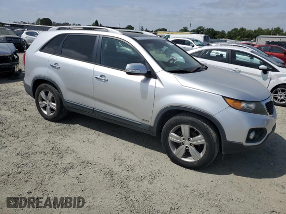 2013 Kia Sorento EX with VIN 5XYKUDA23DG411929, listed as a Copart auction lot 54327335 with 141,926 mi miles and Clean Title. Bid and sale history available at carsss.com. Image 4.