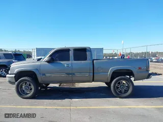 2007 Chevrolet Silverado 1500 Classic LT1 with VIN 1GCEK19Z97Z170547, listed as a IAAI auction lot 41329417 with 315,038 mi miles. Bid and sale history available at carsss.com. Image 14.