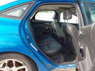 2015 Ford Focus SE with VIN 1FADP3F21FL326927, listed as a IAAI auction lot 42628577 with 112,199 mi miles and . Bid and sale history available at DreamBid. Image 8.