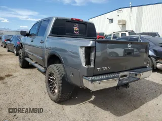 2015 Nissan Titan SL with VIN 1N6AA0ED5FN510723, listed as a Copart auction lot 60952184 with 177,435 mi miles and Salvage Title. Bid and sale history available at carsss.com. Image 2.