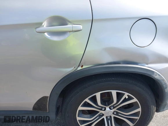 2018 Mitsubishi Outlander SE with VIN JA4AP3AW7JU002904, listed as a IAAI auction lot 42308738 with 65,259 mi miles and . Bid and sale history available at DreamBid. Image 17.