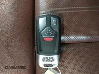 2019 Audi Q5 Premium Plus z VIN WA1BNAFY4K2091062, wystawiony jako IAAI lot #41702189 z przebiegiem 80 905 mil mil oraz . Historia ofert i sprzedaży dostępna na DreamBid. Obrazek 11.