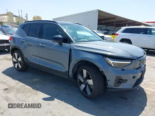 2023 Volvo XC40 Ultimate with VIN YV4ED3UM9P2004004, listed as a IAAI auction lot 42518982 with 33,775 mi miles and . Bid and sale history available at DreamBid. Image 1.