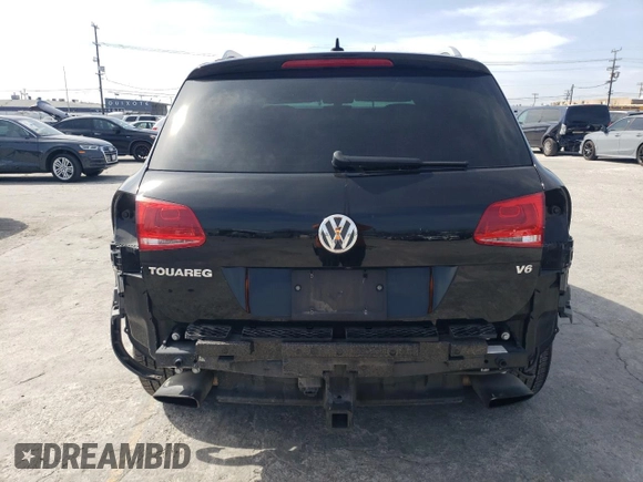 2012 Volkswagen Touareg Sport z VIN WVGEF9BP8CD008746, wystawiony jako Copart lot #45638945 z przebiegiem 138 945 mil mil oraz Szkoda całkowita • Salvage title. Historia ofert i sprzedaży dostępna na DreamBid. Obrazek 6.