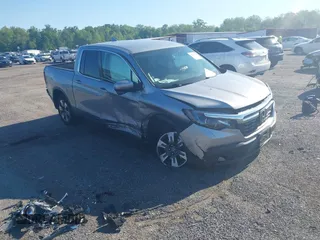 2017 Honda Ridgeline RTL-T z VIN 5FPYK3F64HB022095, wystawiony jako IAAI lot #42219954 z przebiegiem 85 876 mil mil oraz . Historia ofert i sprzedaży dostępna na DreamBid. Obrazek 1.
