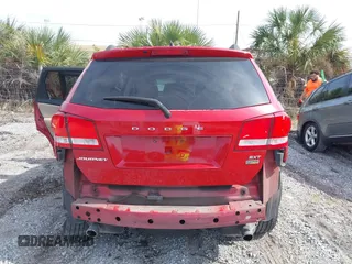 2015 Dodge Journey SXT with VIN 3C4PDCBG8FT604938, listed as a IAAI auction lot 41454168 with 146,767 mi miles. Bid and sale history available at carsss.com. Image 17.